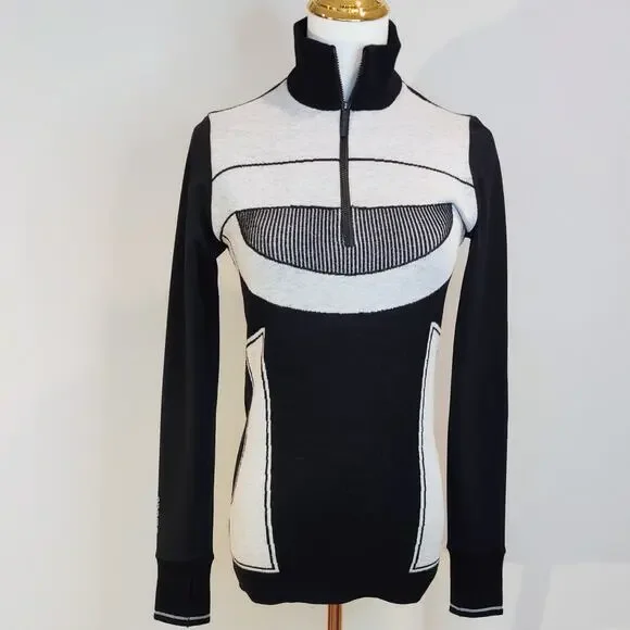 Adidas by Stella McCartney Black and White Run Ultra Sweater Size S. - Picture 1 of 6
